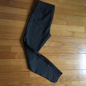 White House/Black Market leggings faux leather XS